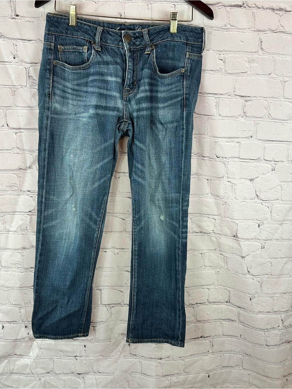 American Eagle AE distressed stretch boy fit Jeans women 4 casual boho